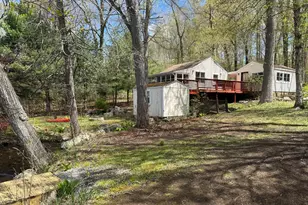 19 Lakeview Dr, Colchester, CT 06415 - Photo 10