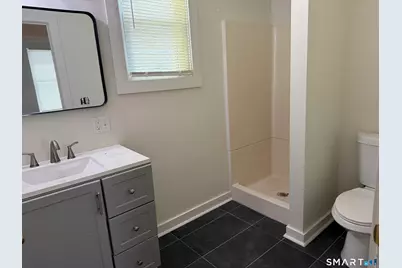 837 Bank Street #3, New London, CT 06320 - Photo 4