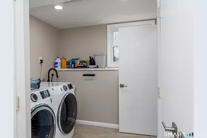 45 Booth Terrace, Hamden, CT 06518 - Photo 32