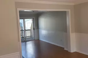 22 Chamberlain St, New Haven, CT 06512 - Photo 4