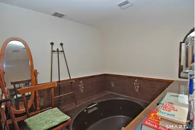 2459 Whitney Avenue #17, Hamden, CT 06518 - Photo 18
