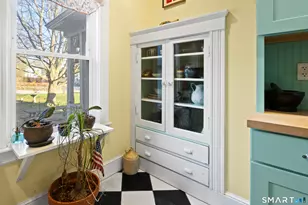 42 Fremont St, Putnam, CT 06260 - Photo 10