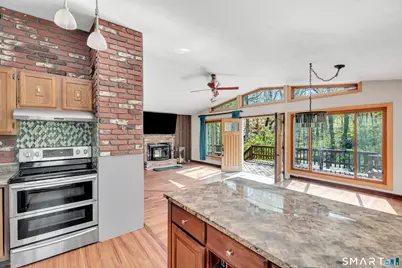567 Fire Street, Montville, CT 06370 - Photo 14
