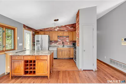 567 Fire Street, Montville, CT 06370 - Photo 10
