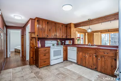 20 Brook Street, Newington, CT 06111 - Photo 10