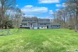 14 Ann Dr, Bethany, CT 06524 - Photo 2