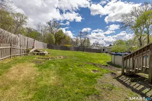 17 Pleasant St, New Milford, CT 06776 - Photo 32