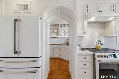 1 Hathaway Road, East Lyme, CT 06333 - Photo 8