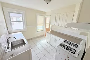 [Address not provided], Bridgeport, CT 06604 - Photo 2