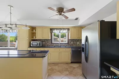 30 Snipes Terrace, Middletown, CT 06457 - Photo 10