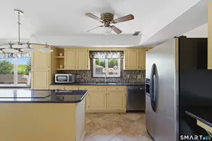 30 Snipes Terrace, Middletown, CT 06457 - Photo 10