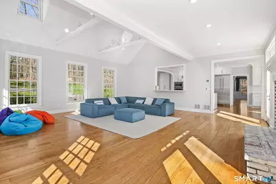 323 Smith Ridge Road, New Canaan, CT 06840 - Photo 16