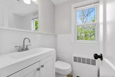 119 Sunnyside Court, Milford, CT 06460 - Photo 18