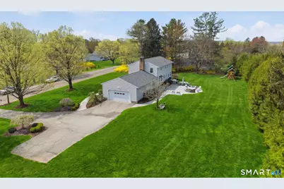 8 Scenic Hill Road, Trumbull, CT 06611 - Photo 6