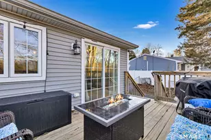 15 Country Club Dr, Ledyard, CT 06339 - Photo 10