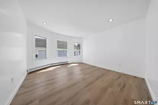 259 Laurel Ave, Bridgeport, CT 06605 - Photo 22