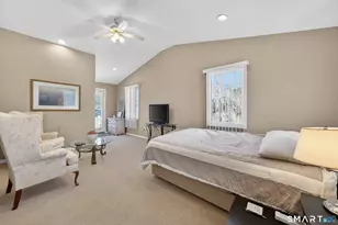 338 Shore Dr, Branford, CT 06405 - Photo 30