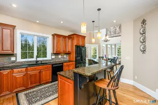 95 Pinto Ln, Monroe, CT 06468 - Photo 12