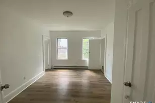 220 Maplewood Ave, Bridgeport, CT 06605 - Photo 6