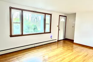 118 Berkshire Dr, Bristol, CT 06010 - Photo 6