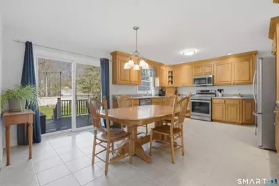 5 Arrowhead Road, Trumbull, CT 06611 - Photo 6