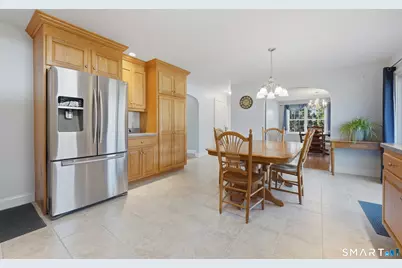 5 Arrowhead Road, Trumbull, CT 06611 - Photo 8