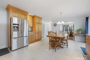 5 Arrowhead Rd, Trumbull, CT 06611 - Photo 8