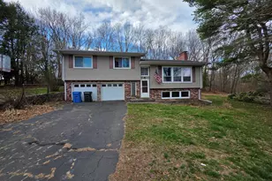 9 Deerbrook Rd, Norwich, CT 06360 - Photo 2