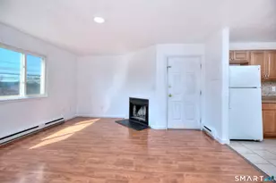 638 Cove Rd, Stamford, CT 06902 - Photo 4