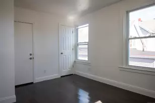 78 West St, New London, CT 06320 - Photo 2