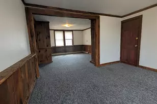 73 Park Ave, Enfield, CT 06082 - Photo 2