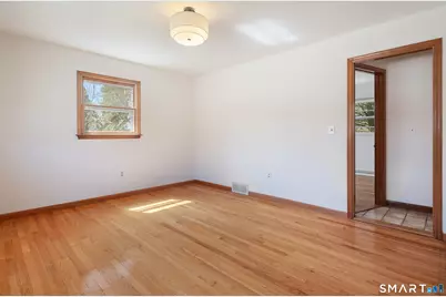 155 Emerald Place, Stratford, CT 06614 - Photo 8