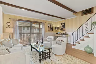 376 Knapps Hwy, Fairfield, CT 06825 - Photo 8
