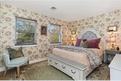 376 Knapps Highway #376, Fairfield, CT 06825 - Photo 16