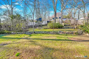 245 Mill Plain Ave, Waterbury, CT 06705 - Photo 4