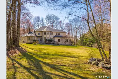 15 Black Pine Ridge, Ridgefield, CT 06877 - Photo 2