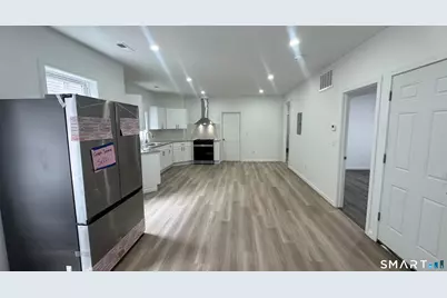 16 Arch Street, Waterbury, CT 06710 - Photo 10