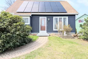 18 Cadbury Pl, Naugatuck, CT 06770 - Photo 2