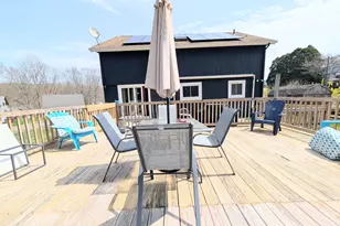 18 Cadbury Pl, Naugatuck, CT 06770 - Photo 16