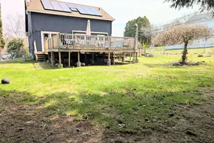 18 Cadbury Pl, Naugatuck, CT 06770 - Photo 38