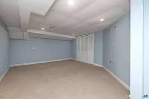 48 Bedford Ave, Hamden, CT 06517 - Photo 36