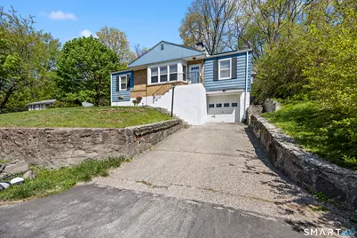 35 Bilby Drive, Wolcott, CT 06716 - Photo 2