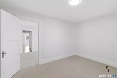 137 Linnmoore Street, Hartford, CT 06114 - Photo 36