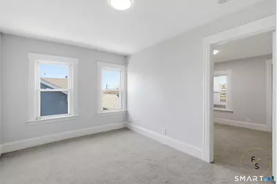 137 Linnmoore Street, Hartford, CT 06114 - Photo 34