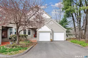 11 Greystone, Shelton, CT 06484 - Photo 2