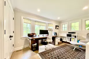 7 Whaling Rd, Darien, CT 06820 - Photo 12