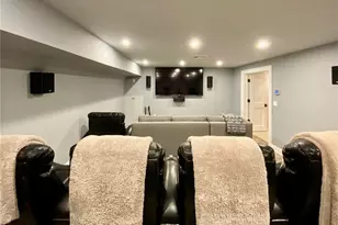 7 Whaling Rd, Darien, CT 06820 - Photo 26