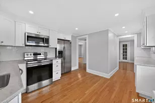 65 Elm St, East Haven, CT 06512 - Photo 18