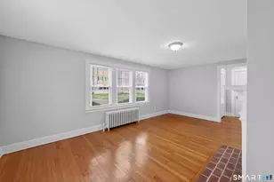 65 Elm St, East Haven, CT 06512 - Photo 10