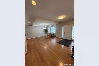 104 Valley View Road, Manchester, CT 06040 - Photo 8